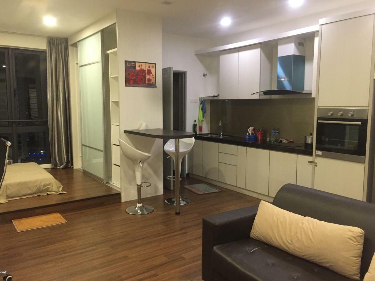 Silk Sky Residence Seri Kembangan Exterior photo