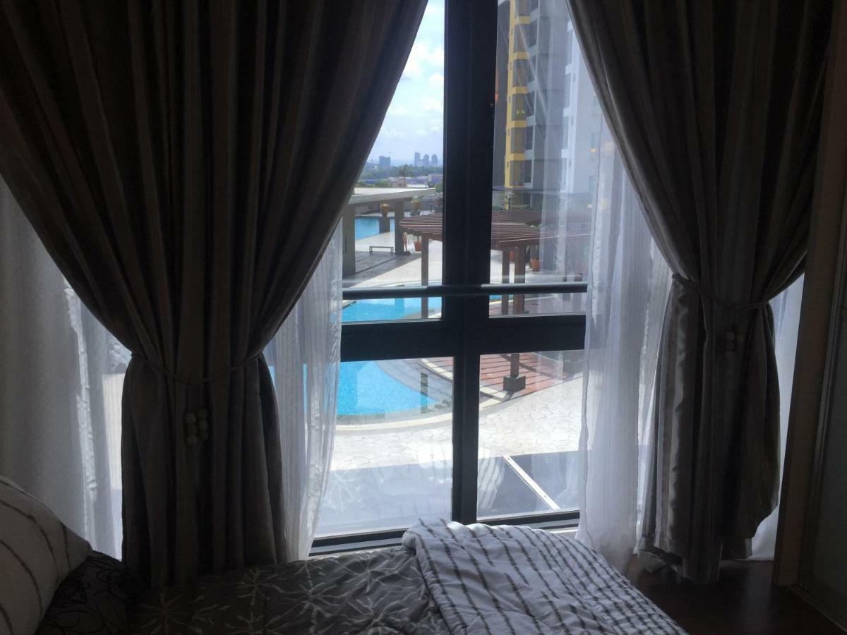 Silk Sky Residence Seri Kembangan Exterior photo